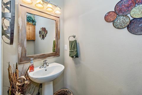36 Greenmoor Dr, Eagle Point, OR 97524 photo 32