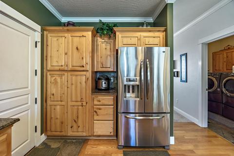 36 Greenmoor Dr, Eagle Point, OR 97524 photo 12