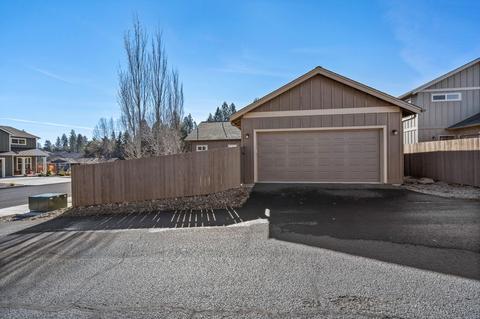 20378 Chase Rd, Bend, OR 97702 photo 28