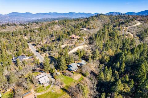 697 E Intervale Rd, Grants Pass, OR 97527 photo 49