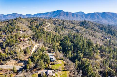 697 E Intervale Rd, Grants Pass, OR 97527 photo 51
