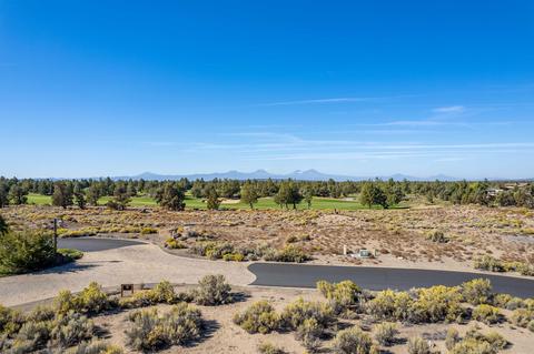 65798 Sanctuary Dr, Bend, OR 97701 photo 1