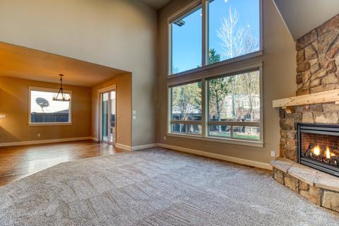 60320 Sage Stone Loop, Bend, OR 97702 photo 14
