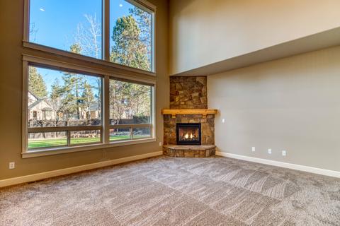 60320 Sage Stone Loop, Bend, OR 97702 photo 13