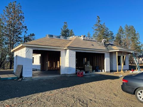 375 Arrowhead Trl, Eagle Point, OR 97524 photo 3