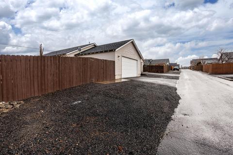 63181 NE Boyd Acres Rd, Bend, OR 97701 photo 20