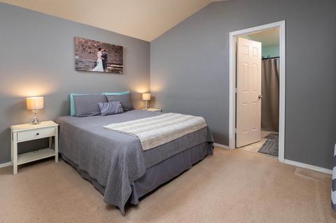 63181 NE Boyd Acres Rd, Bend, OR 97701 photo 8