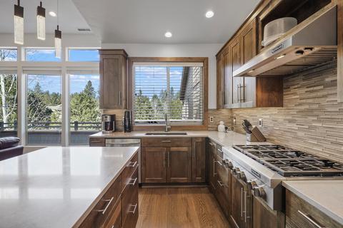 19574 Painted Ridge Loop, Bend, OR 97702 photo 23