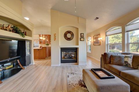 1087 Coral Rdg, Eagle Point, OR 97524 photo 13