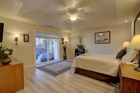 1087 Coral Rdg, Eagle Point, OR 97524 photo 26
