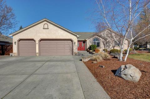 1087 Coral Rdg, Eagle Point, OR 97524 photo 3