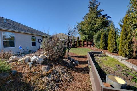 1087 Coral Rdg, Eagle Point, OR 97524 photo 42