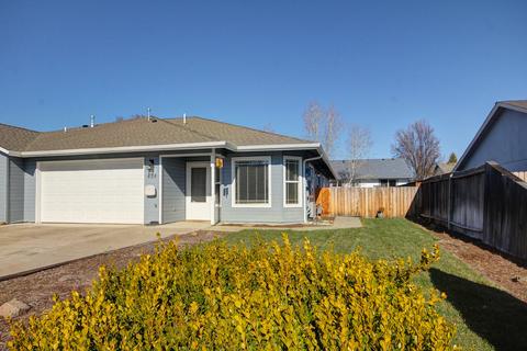 428 Merlee Cir, Eagle Point, OR 97524 photo 1