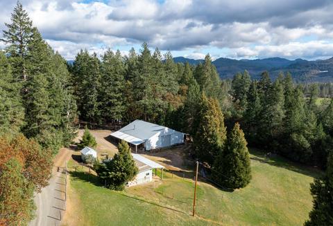 5151 Rogue River Dr, Eagle Point, OR 97524 photo 51
