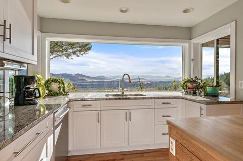 5151 Rogue River Dr, Eagle Point, OR 97524 photo 18