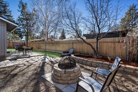 1897 NE Carson Way, Bend, OR 97701 photo 5