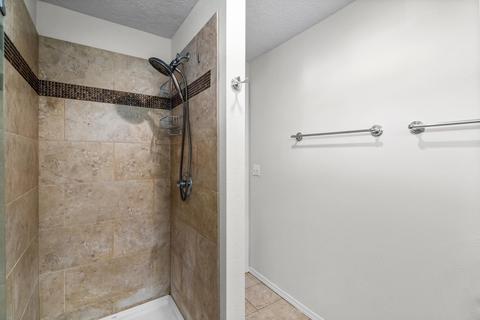 1897 NE Carson Way, Bend, OR 97701 photo 22