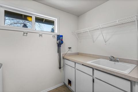 1897 NE Carson Way, Bend, OR 97701 photo 14