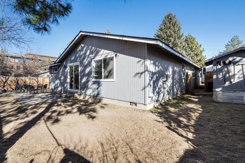 1897 NE Carson Way, Bend, OR 97701 photo 4