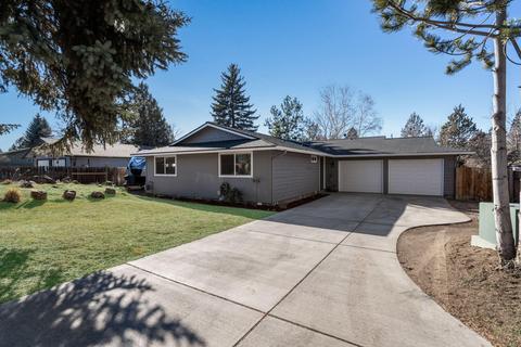 1897 NE Carson Way, Bend, OR 97701 photo 1