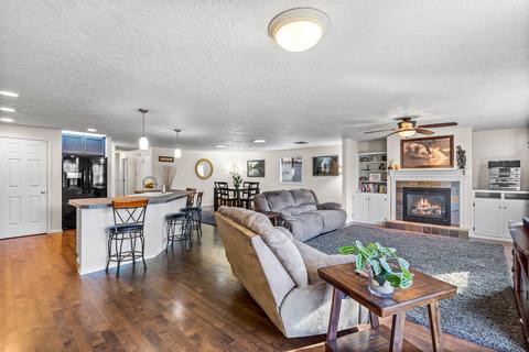 1897 NE Carson Way, Bend, OR 97701 photo 13
