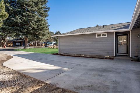 1897 NE Carson Way, Bend, OR 97701 photo 3