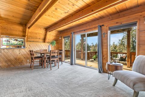 20762 Hereford Ave, Bend, OR 97703 photo 3