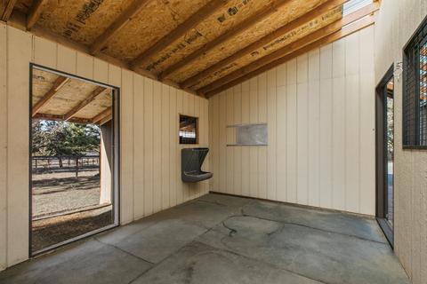 20762 Hereford Ave, Bend, OR 97703 photo 37