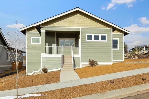 1052 SE Daisy Ct, Madras, OR 97741