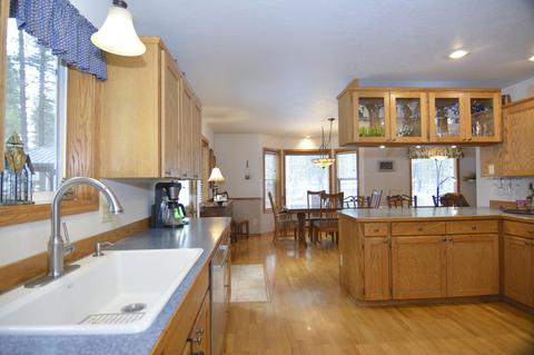 16087 Pine Drop Ln, La Pine, OR 97739 photo 3