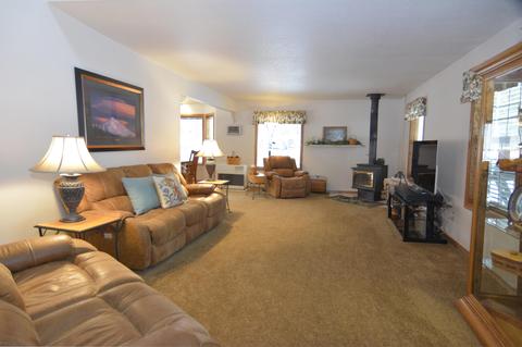 16087 Pine Drop Ln, La Pine, OR 97739 photo 9