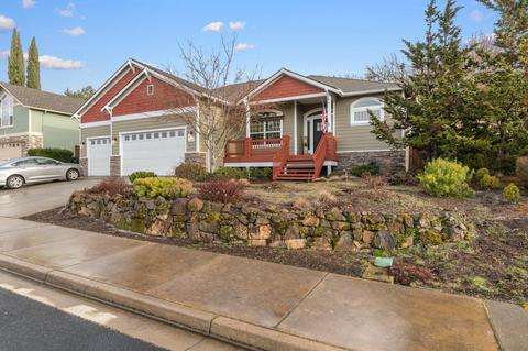 464 Quail Run, Eagle Point, OR 97524 photo 3
