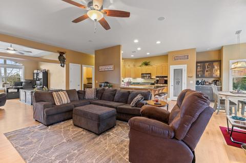 464 Quail Run, Eagle Point, OR 97524 photo 12