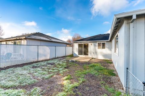 342 Sandi Way, Eagle Point, OR 97524 photo 24
