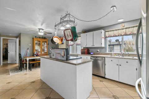 32 N Buchanan Ave, Eagle Point, OR 97524 photo 11