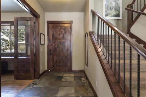 60499 Snap Shot Loop, Bend, OR 97702 photo 3