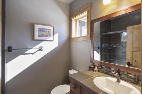 60499 Snap Shot Loop, Bend, OR 97702 photo 19