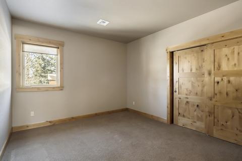 60499 Snap Shot Loop, Bend, OR 97702 photo 27