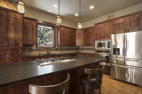60499 Snap Shot Loop, Bend, OR 97702 photo 11