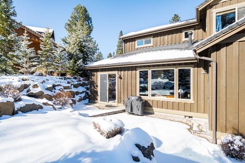 60499 Snap Shot Loop, Bend, OR 97702 photo 35