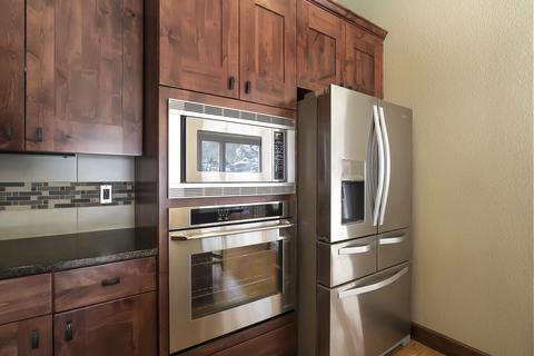 60499 Snap Shot Loop, Bend, OR 97702 photo 14