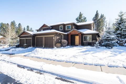 60499 Snap Shot Loop, Bend, OR 97702 photo 1