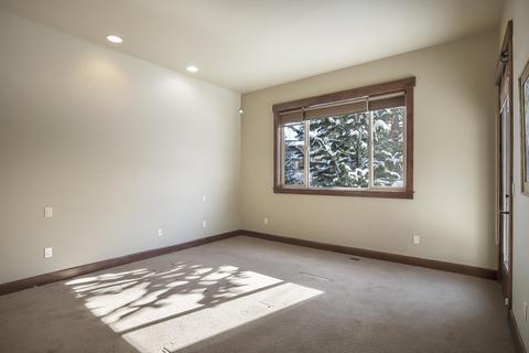 60499 Snap Shot Loop, Bend, OR 97702 photo 20