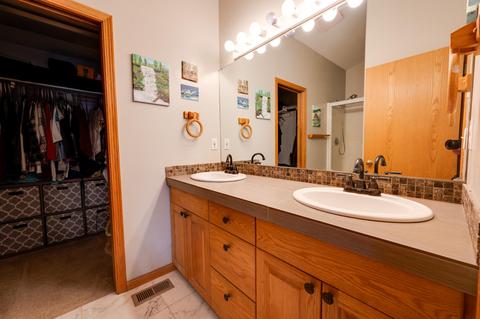 20753 S Loop Pl, Bend, OR 97703 photo 18