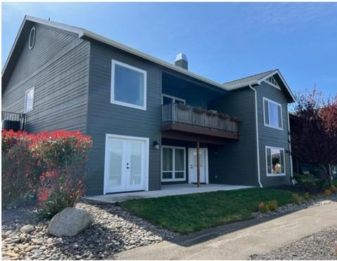185 Sky Hawk Dr, Eagle Point, OR 97524 photo 2