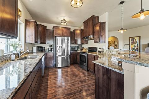 185 Sky Hawk Dr, Eagle Point, OR 97524 photo 11