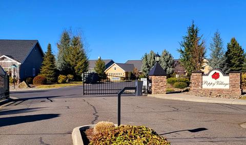 185 Sky Hawk Dr, Eagle Point, OR 97524 photo 1