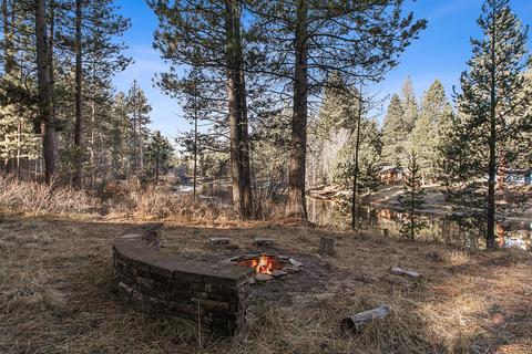 17050 Cooper Dr, Bend, OR 97707 photo 46