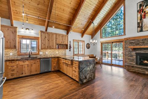 17050 Cooper Dr, Bend, OR 97707 photo 8