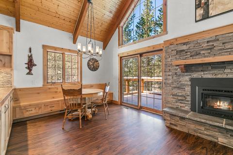 17050 Cooper Dr, Bend, OR 97707 photo 10